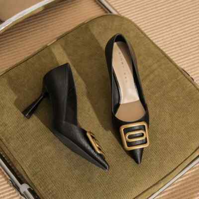 Pumps Schuhe 8 cm Schwarz Glänzend Elegant Bequem Synthetisches Leder 12709