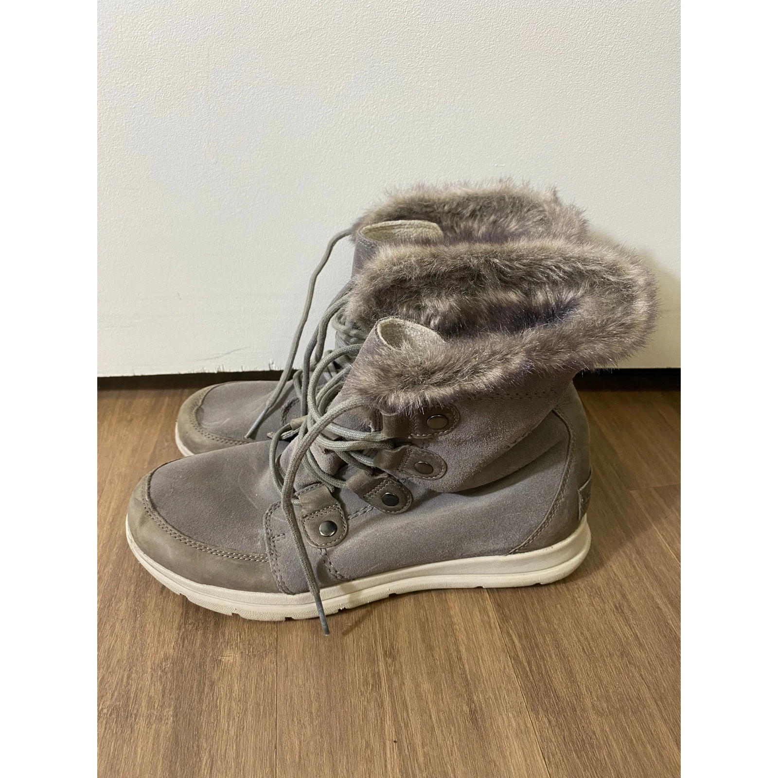 sorel waterproof fur trimmed lace up boots