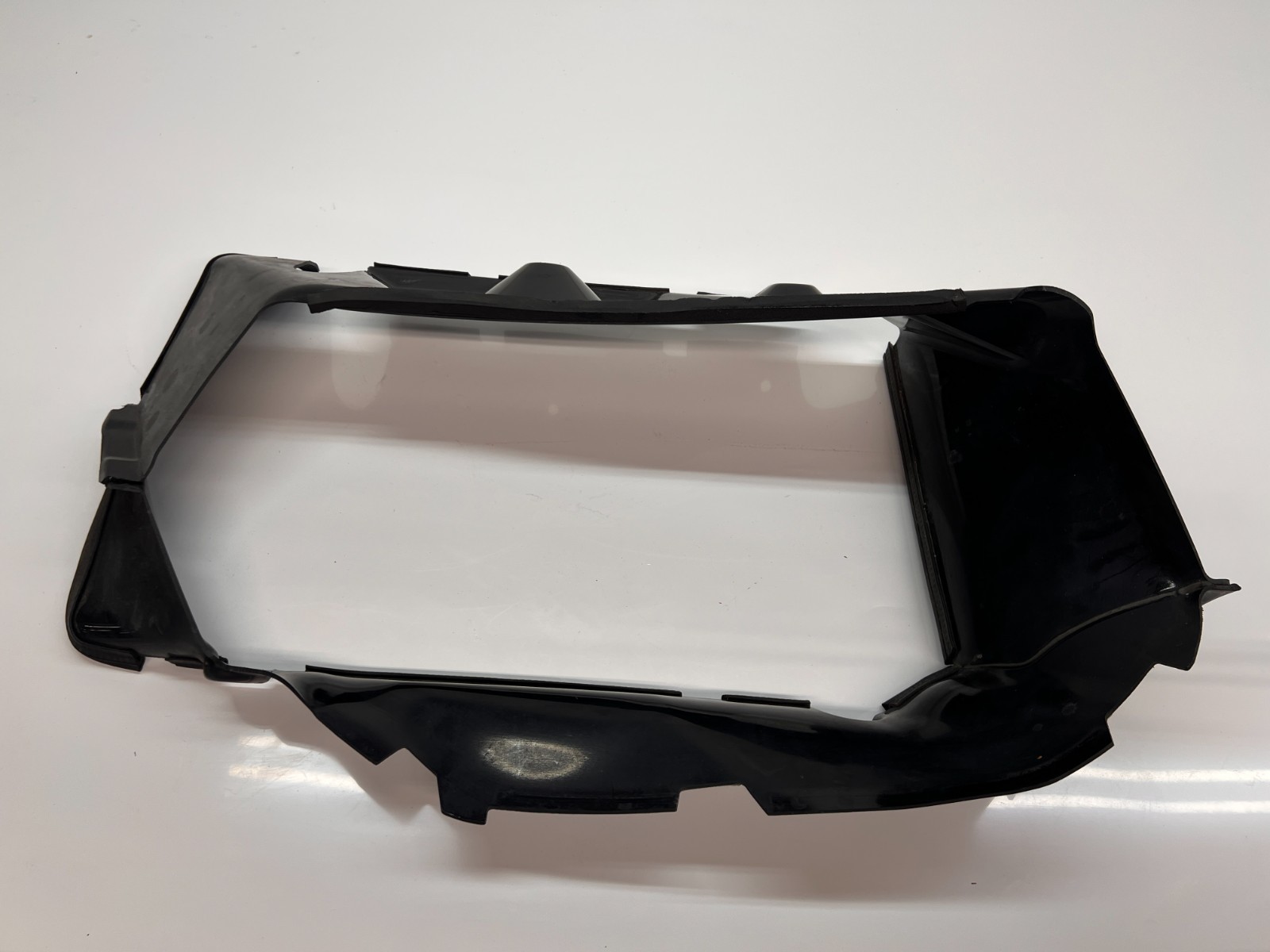LAMBORGHINI AVENTADOR LP770 SVJ RIGHT AIR DUCT DEFLECTOR SHROUD OEM 470122124G