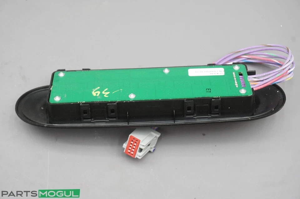 Unidad de módulo indicador de lámpara de carga eléctrica Fiat 500 2013-2019 1306858X OEM Foto 3 de 4