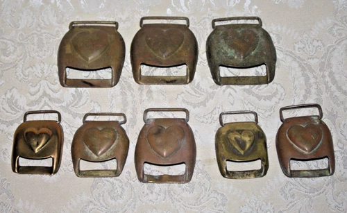 8 Vintage BRASS Civil War HORSE TACK HEART ❤️ Bridle HARNESS Rosettes / BUCKLES