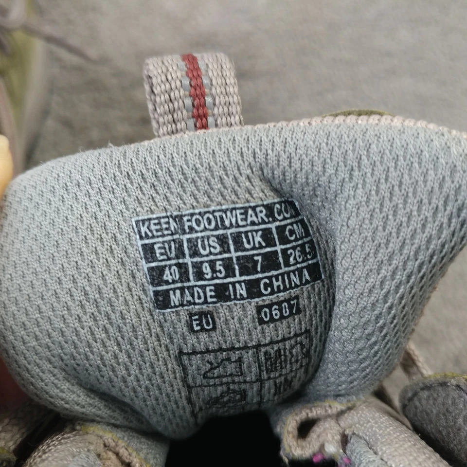 KEEN Targhee II Low Womens Size 9.5 Waterproof Hiking Boots Brown Lace Up - Image 3 of 4