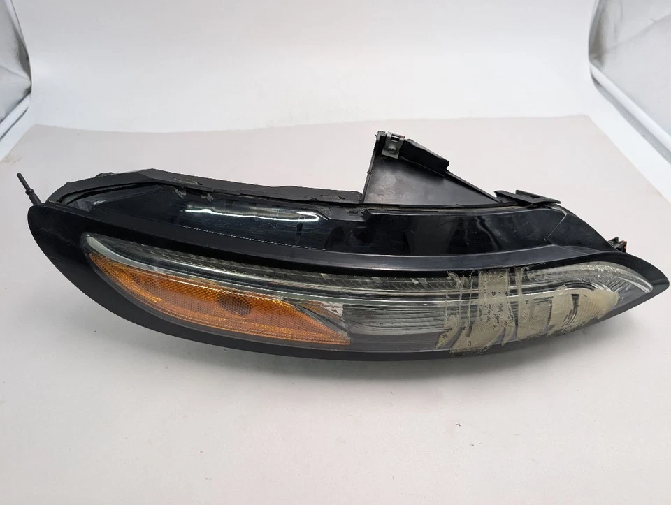 Used Right Headlight Assembly fits: 2015 Jeep Cherokee bi-xenon HID Right Grade - Изображение 2 из 4