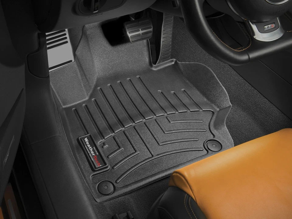 Forros de piso WeatherTech ajuste personalizado para TTS/TT - 1ª fila Foto 2 de 4