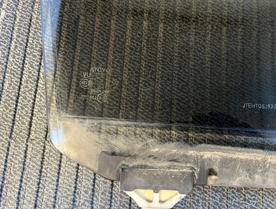 Front Passenger Right Door Window Glass For Toyota Land Cruiser Amazon 100 2002 - Image 2 of 3