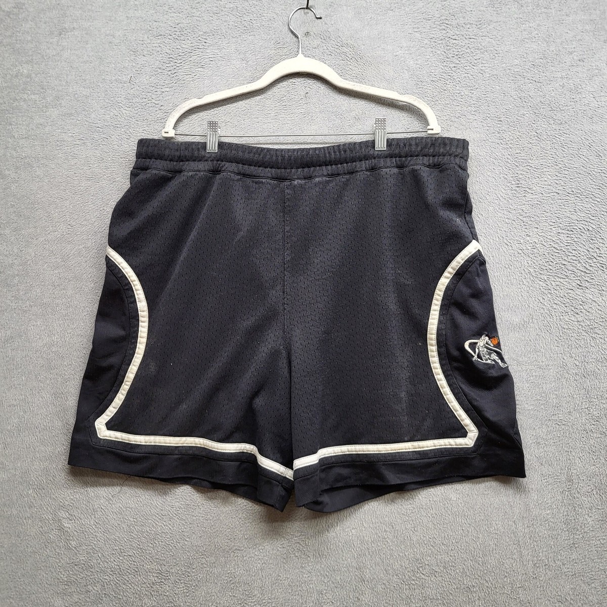 AND1 Men Shorts XXLarge Black Mesh Logo Athletic Basketball
