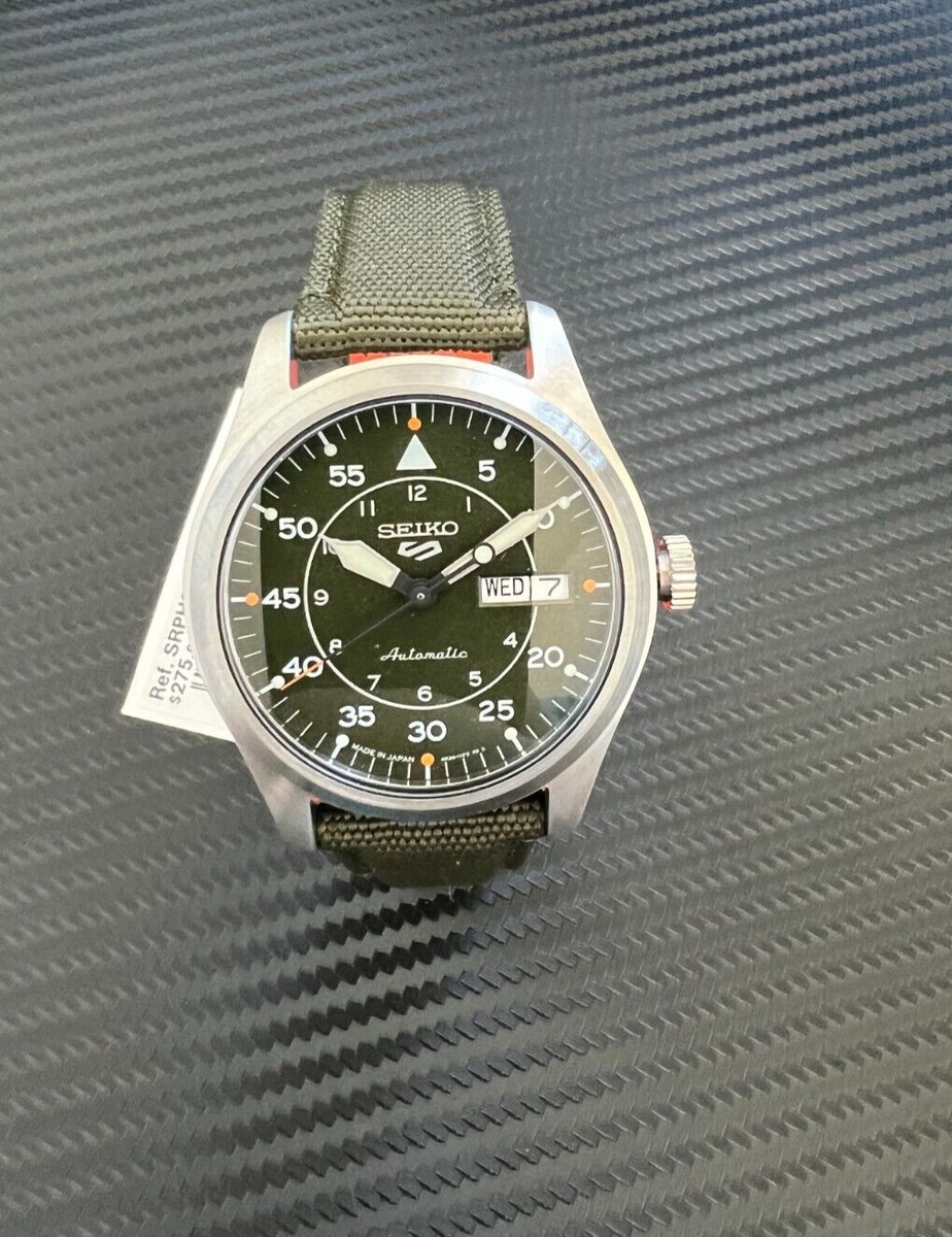 SEIKO 5 Sports JAPAN Vintage designs worn by early pilots