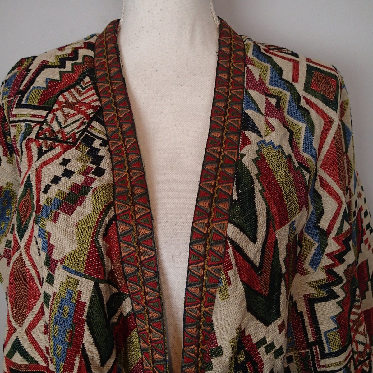 Ryu Jacket tapestry Sz Medium Open Southwestern Fringe Multicolor