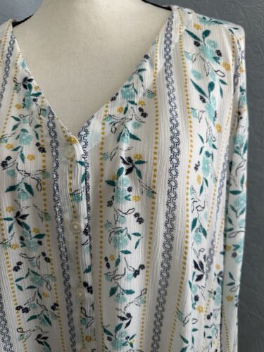 Style & Co Sz Large Teal & White Floral Collarless Button Up Top Lightweight E13 - Picture 2 of 8