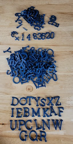 306 Pieces 1" LETTERS-NUMBERS-SYMBOLS For Felt Letter Boards BLUE & GOLD - Picture 5 of 6