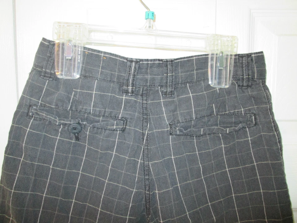 Shorts Unionbay masculino 4 bolsos preto xadrez 100% algodão, tamanho 10 em excelente estado usado - Imagem 4 de 4