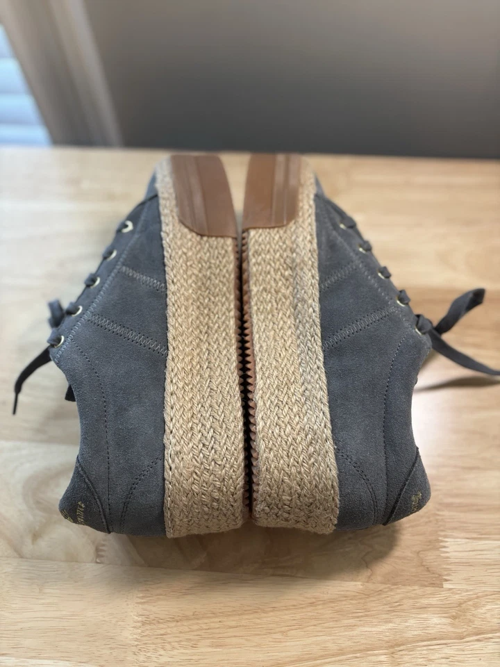 Juicy Couture Mujer’s Blainnne Gris Gamuza Informal Moda Tenis 10B Dije Foto 2 de 4