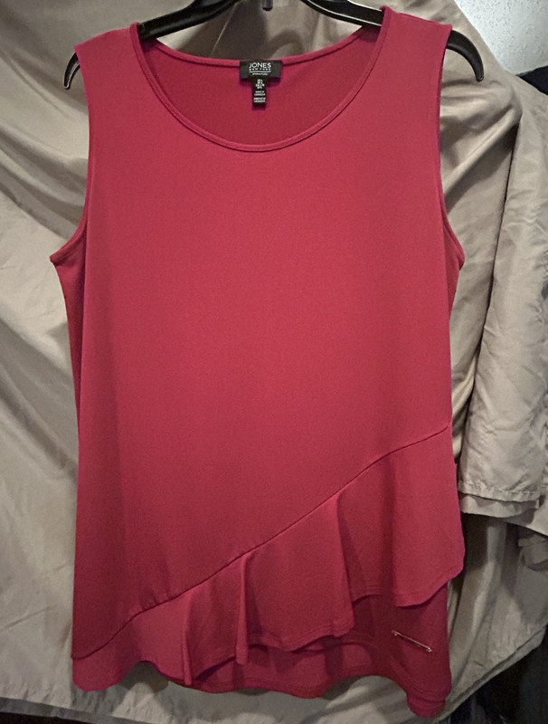 Jones New York Signature Women's Fuschia Scoop Neck Tank Top Sleeveless L
