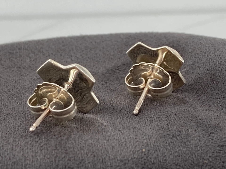 Pendientes Robert Lee Morris Modernistas Geométricos Gruesos Cruz Plata de Ley Foto 4 de 4