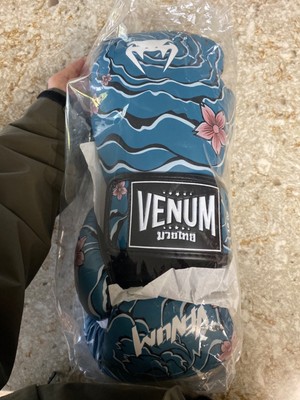 VENUM x Tawanchay Boxing Gloves 16oz | eBay
