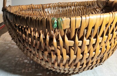 WONDERFUL OLD ANTIQUE HAND-WOVEN BASKET WITH HANDLE PROBABLY FROM
