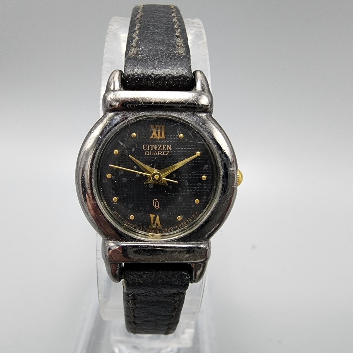 ★レア逆輸入★Citizen Quartz Black Belt Ladies Watch VTG Citizen CQ Watch Women 19mm Black Dial Black Tone 5930