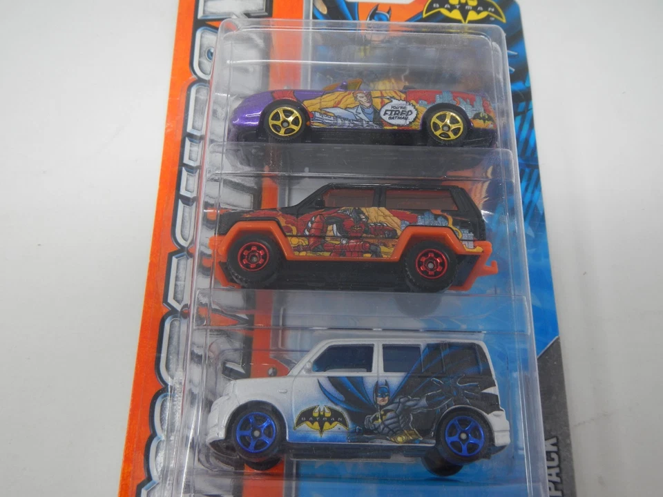 Matchbox Batman 3 pack w/ Jeep - Image 2 of 4