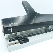 Leitz AKTO 5114 Mehrfachlocher Bürolocher 30...