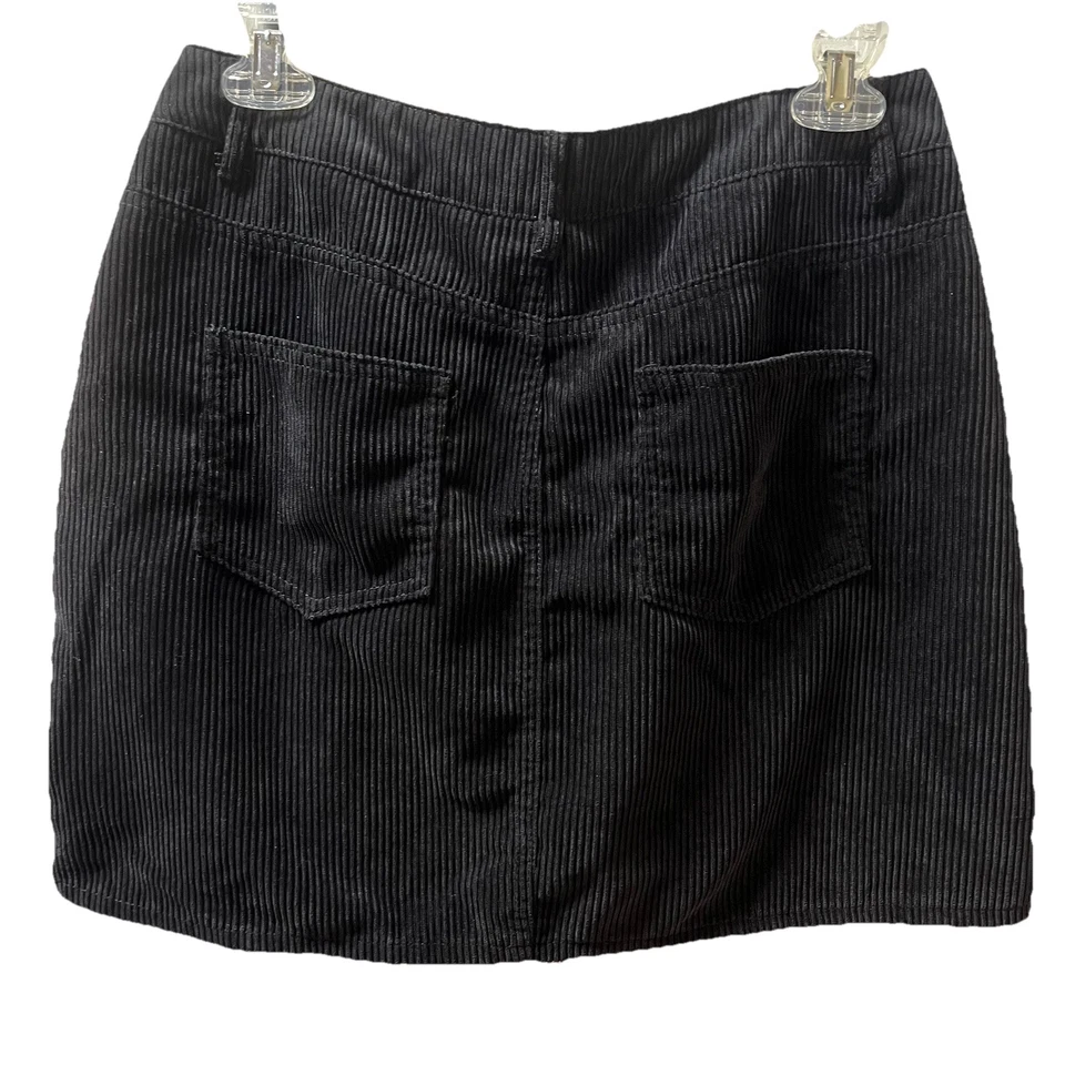 Minifalda negra de pana para mujer mediana preppy academia oscura femenina caprichosa Foto 3 de 4