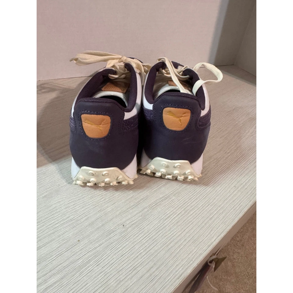复古灵感彪马 Easy Rider 女式运动鞋白色紫色 10 码 — 第 3/4 张图片