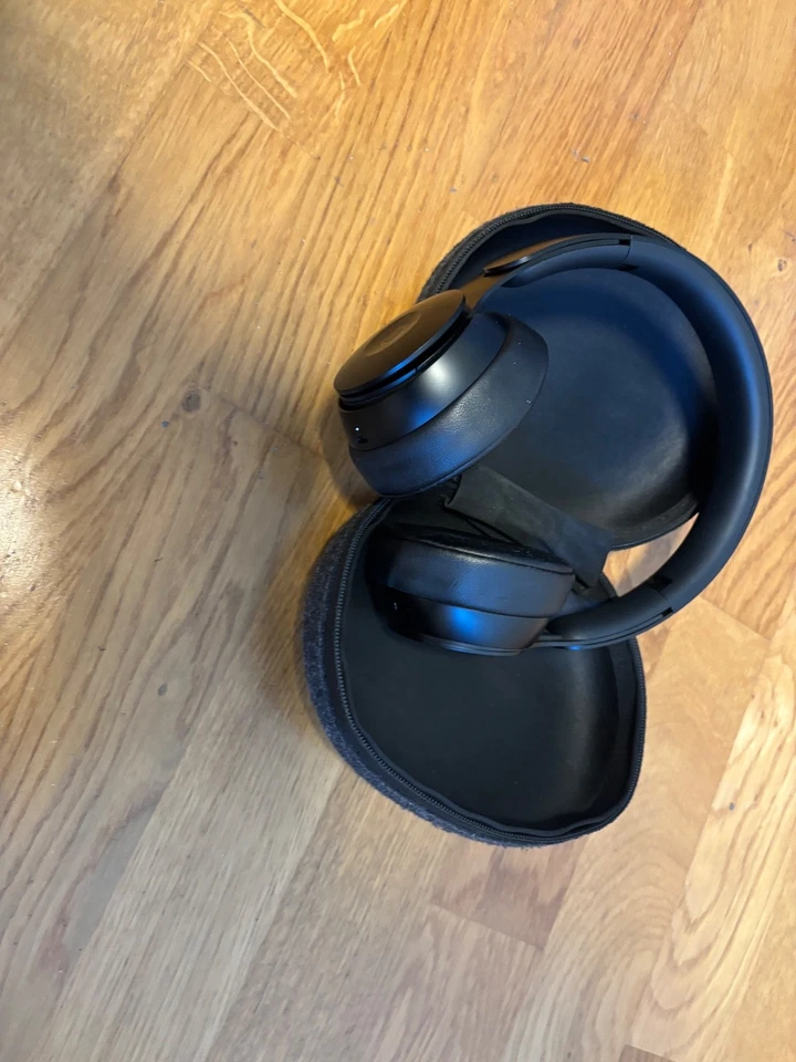 Beats Solo Pro Wireless Cuffie con cancellazione del rumore – Chip per cuffie Ap - Immagine 4 di 4