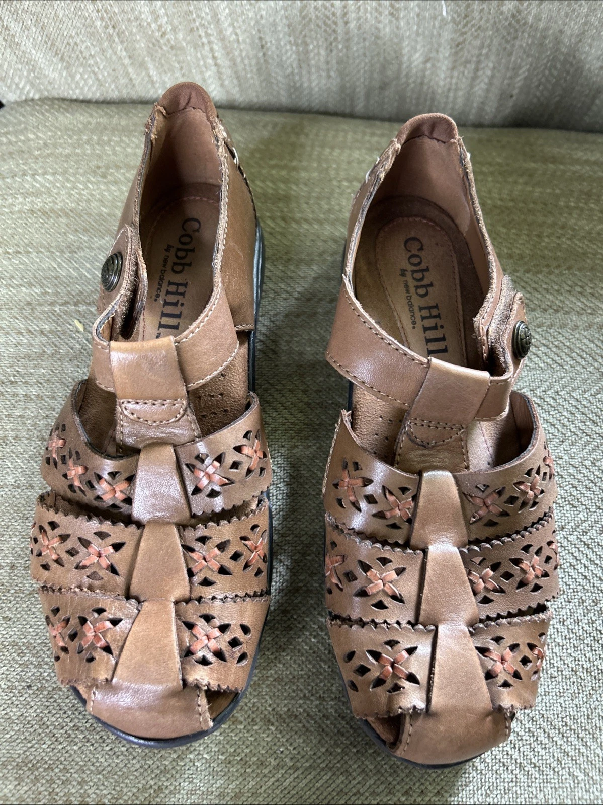 Sandalo Cobb Hill donna 6M marrone New Balance punta chiusa pelle ritaglio ballerine