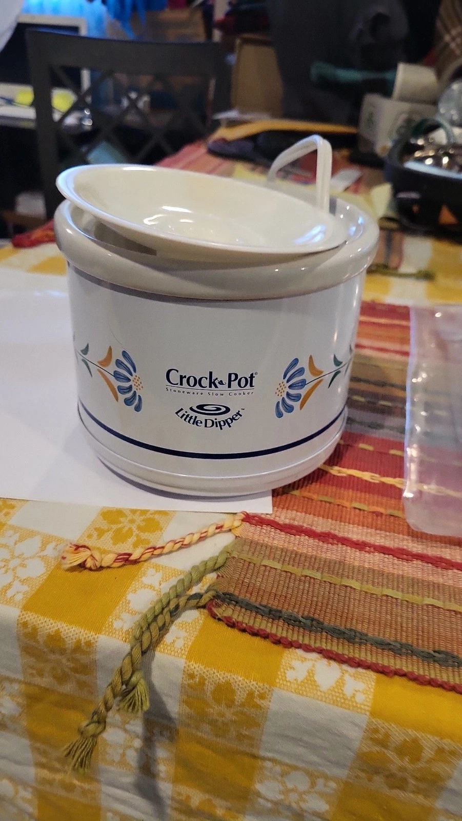 Vintage Rival Crock-Pot Little Dipper Stoneware Slow Cooker White with Blue Flor