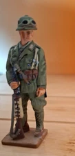 PRADO LEAD SOLDIER MACHINE GUNNER (TROPICAL DRESS) AFRICAKORPS 1941