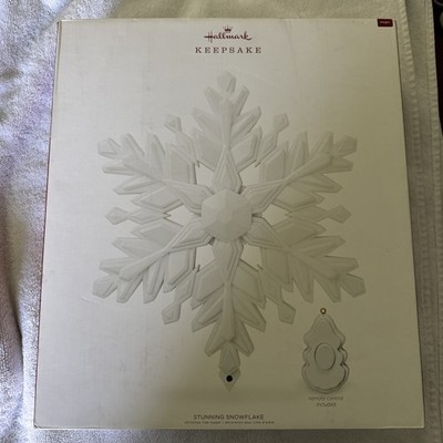 2018 Hallmark Keepsake Stunning Snowflake Tree Topper NIB