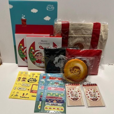 Peko-chan Goods Posten Großverkauf Memopad Tragetasche Weihnachtsteller
