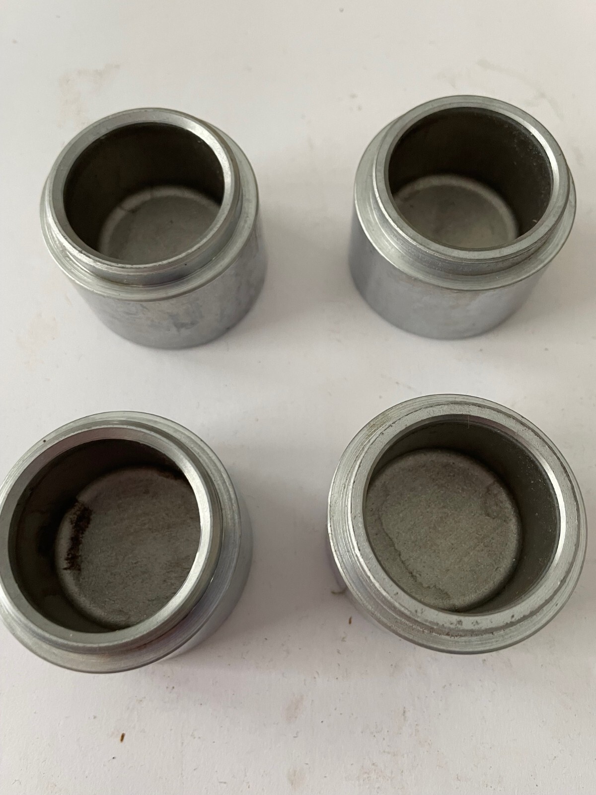 Girling Caliper Pistons (4)40.5mm #64326919 #CD4074 Rolls Royce Bentley OEM  NOS