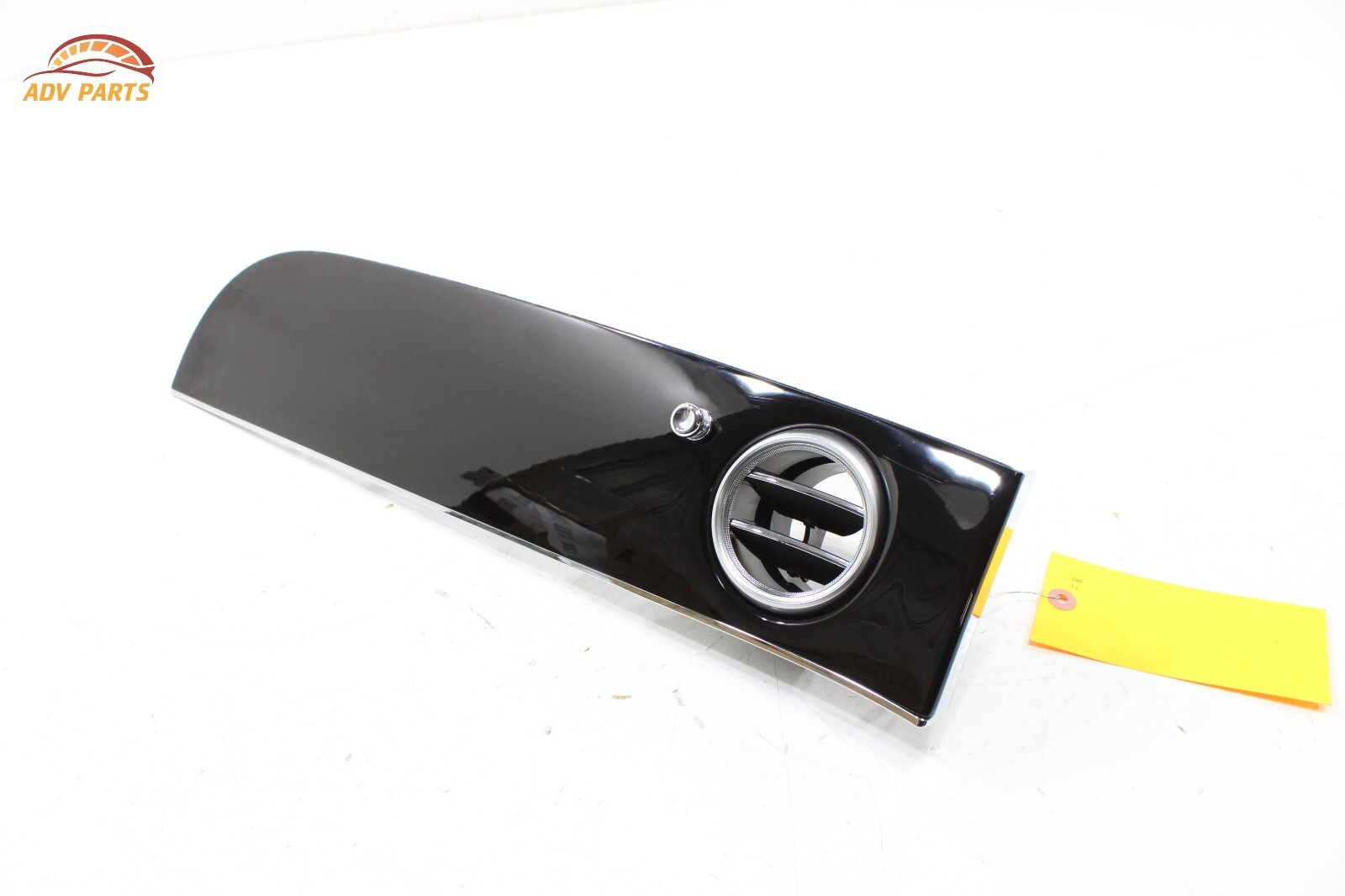 2017-2020 BENTLEY BENTAYGA DASH RIGHT BEZEL MOLDING TRIM W/ AIR VENT GRILLE OEM