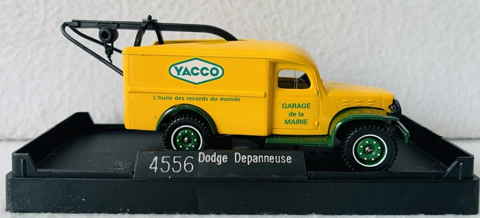 2x Camionetas Dodge Solido, Depanneuse (4556) y juego de tóner 6x6 (2007), en cajas en muy buena condición Foto 4 de 4