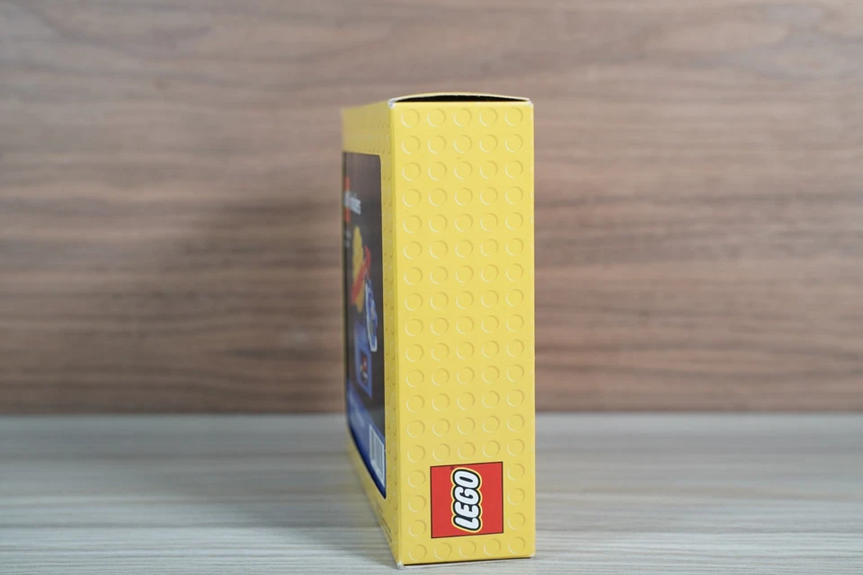 LEGO insiders Retro Space Explorer 6607199 NEW - Image 2 of 4