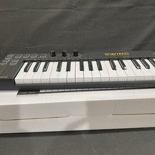 Behringer SWING 32-Key USB MIDI Controller Ke...
