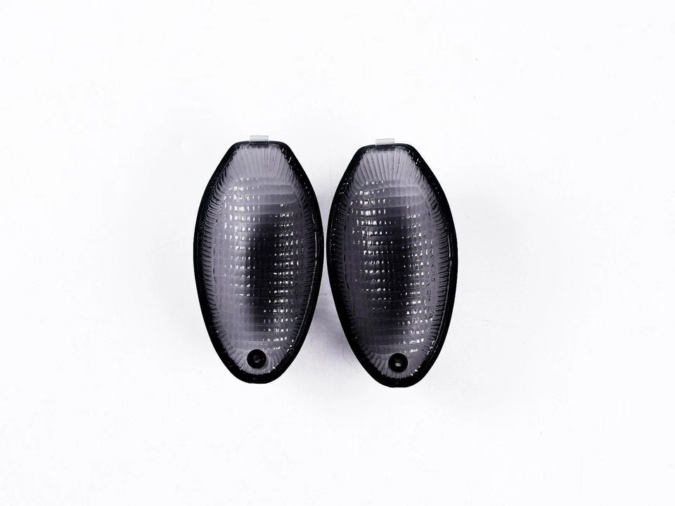 Lente de humo con señales de giro DUCATI MONSTER S2R,S4,S4R,400 620,750,800,900,1000/S Foto 4 de 4