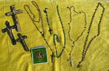 Vintage Lot Various Religious Items Jewelry Crosses