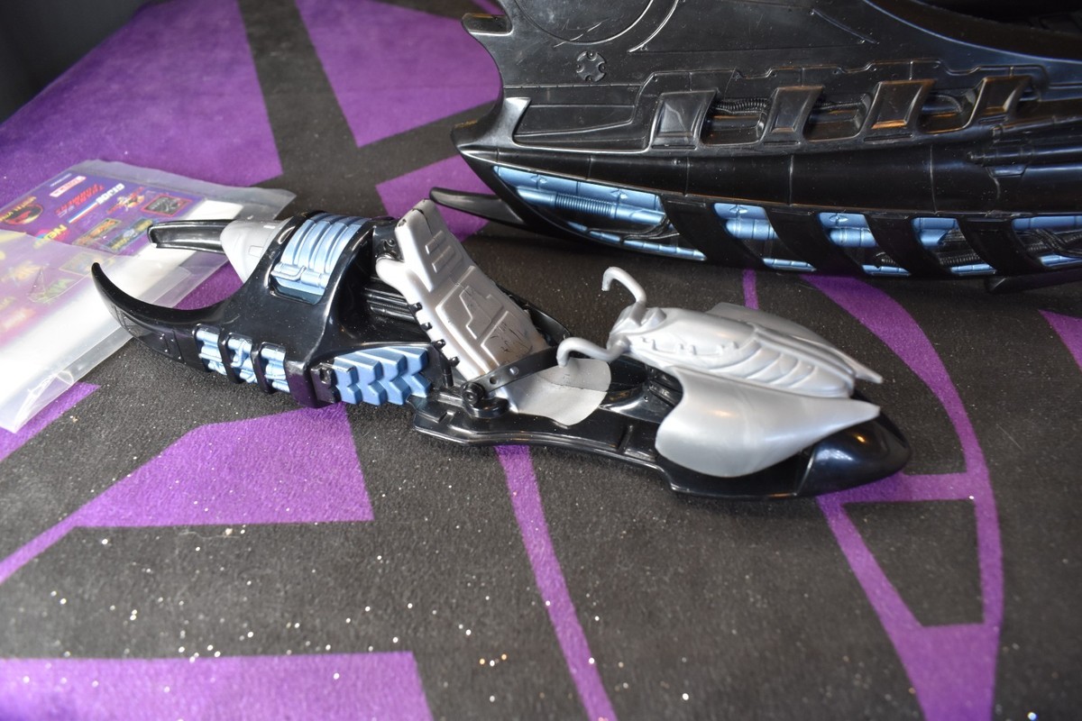 BATMAN FOREVER BATWING 1995 Kenner Complete with Box Read
