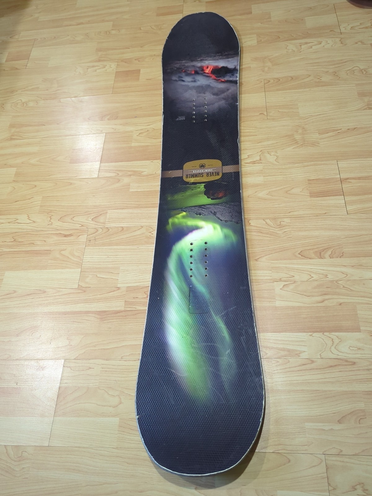 Used Never Summer SNOW TROOPER Mens Snowboard  156 cm.