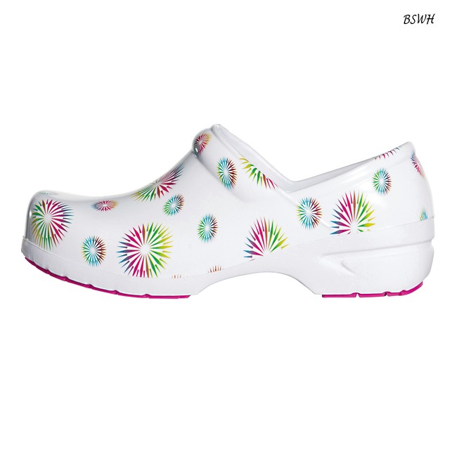 plastic nursing shoes