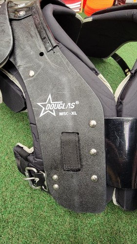 Douglas M50-XL D2 FootBall Shoulder Pads XL 20-21” Black w/ Buckle Straps - Picture 3 of 10