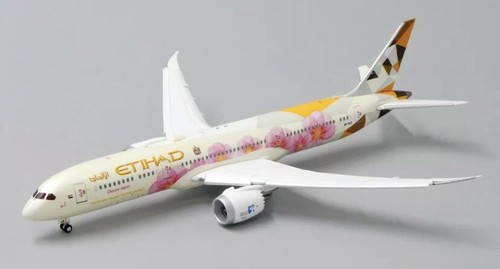 ** RARE ** Etihad B787-9 Japan FLAPS DOWN Reg: A6-BLK JC Wing 1:400 Diecast - Picture 8 of 12