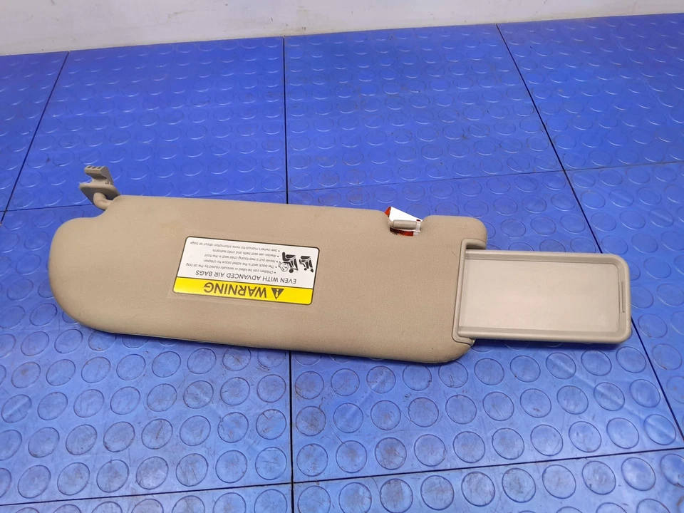 10-13 Kia Forte Koup Sun Visor Right Passenger Side Gray OEM 852201M8008O - Image 3 of 4