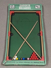 Pot Black Steve Davis Mini Snooker Table 2ft Complete Original Box 1980s Vintage