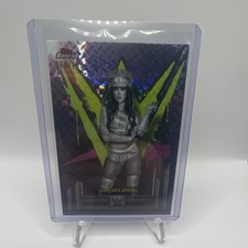 Topps Finest WWE Chelsea Green #30 Purple Checkerboard Refractor /199