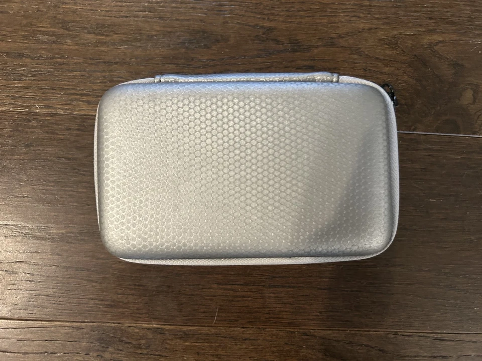 Nintendo 3DS Travel Carrying Case Storage Bag Silver Authentic OEM - Image 2 of 4