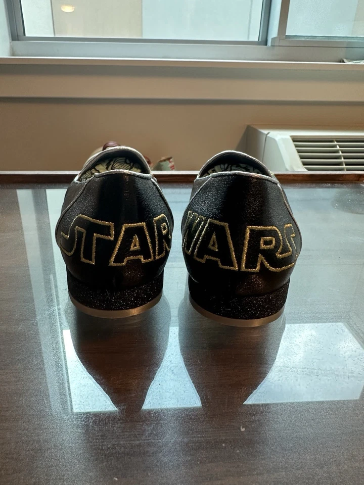 Disney Irregular Choice Star Wars Darth Vader Women's Flats Size 8.5 Used w/ Box - Image 2 of 4