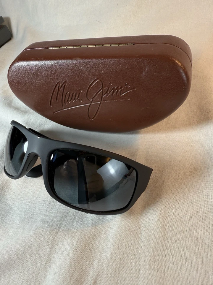 Gafas de sol polarizadas Maui Jim Peahi HECHAS EN ITALIA RASGUÑOS EN LENTE DERECHA ZZ Foto 2 de 4