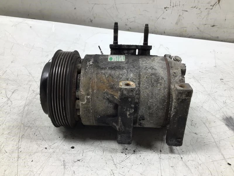 Kia Sedona 2010 compresor de aire acondicionado OEM+ Foto 4 de 4